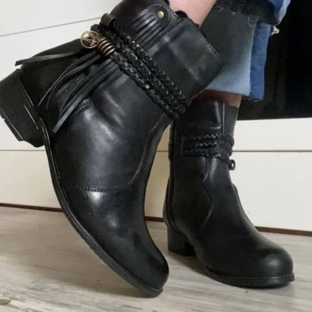 Sandro Moscoloni For Her Black Leather Ankle Boots Size 7 NEW